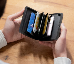 PORTE CARTES SMART CASE OSLO LARGE ARGENT ÖGON